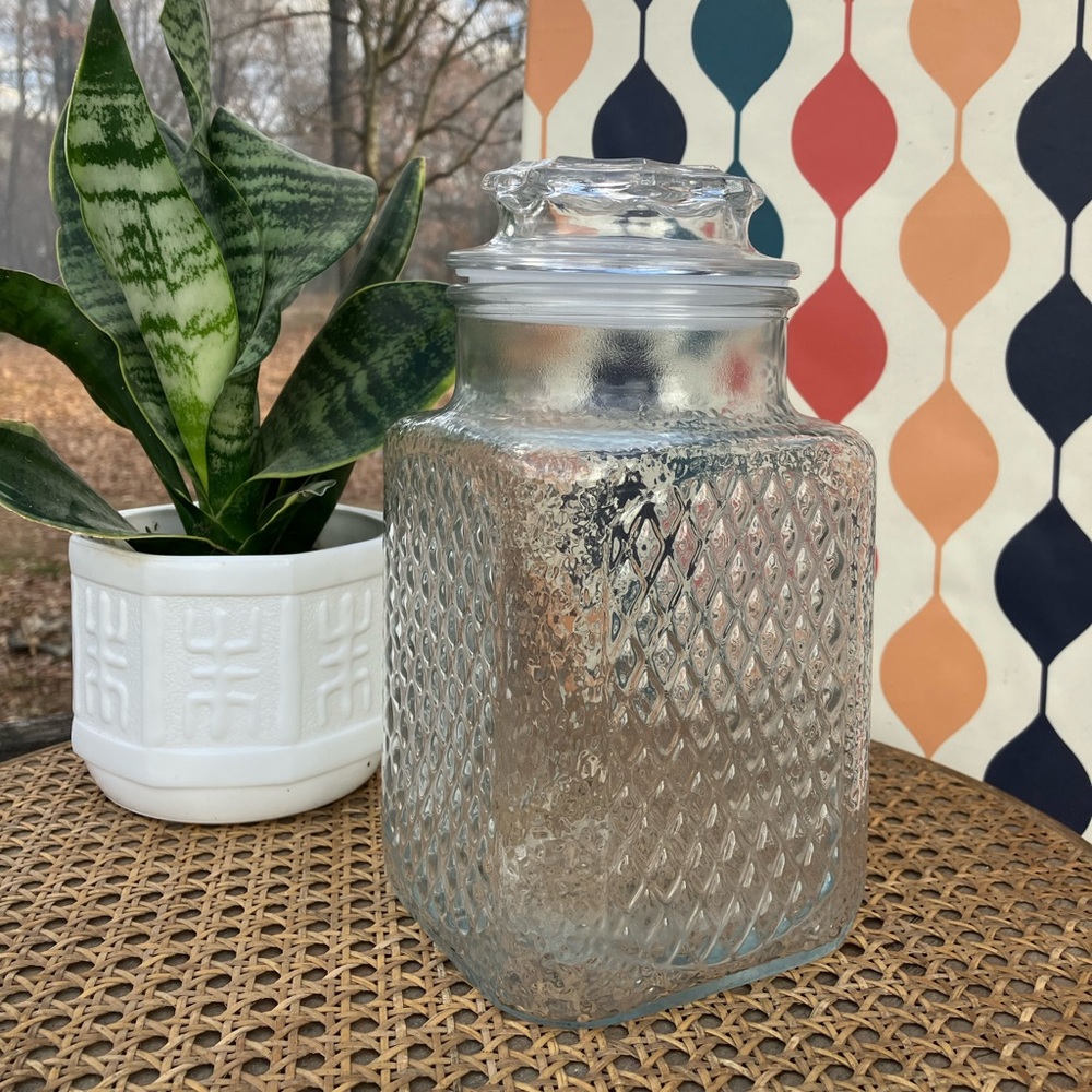 Vintage Diamond Cut Textured ClearGlass Apothecary Jar - Picture 10 of 10